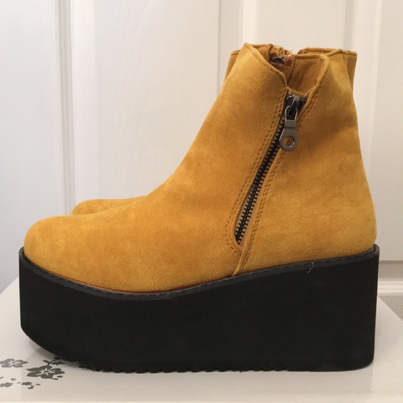 Bosido Shoes - Bosido Yellow Platform boots
